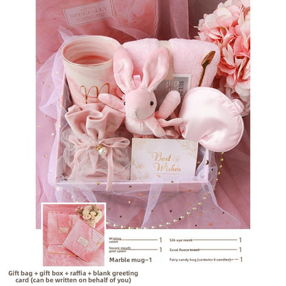 New Year Celebration Mug Gift Set – Elegant Ceramic Souvenir Mug