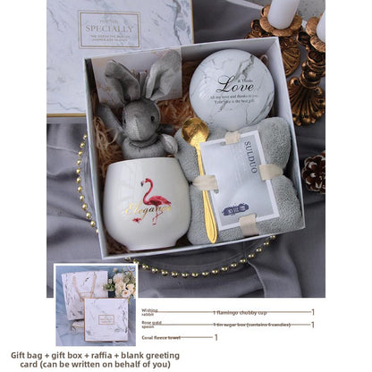 New Year Celebration Mug Gift Set – Elegant Ceramic Souvenir Mug
