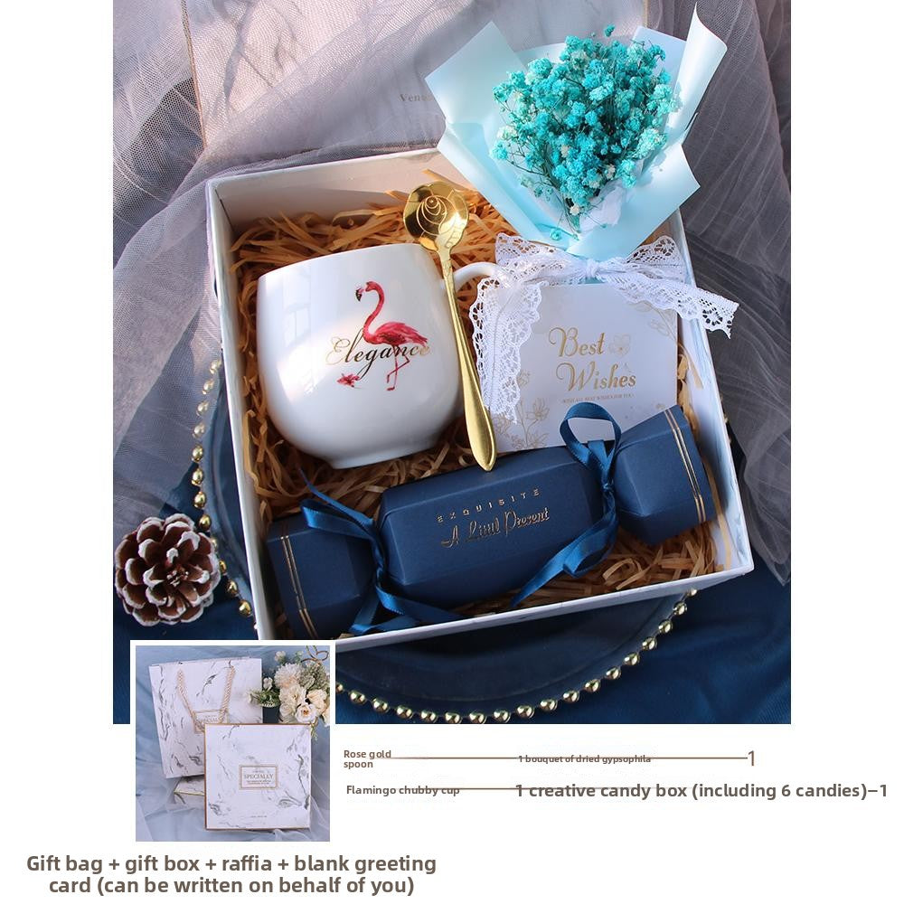New Year Celebration Mug Gift Set – Elegant Ceramic Souvenir Mug
